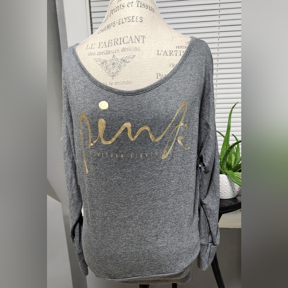 Victoria's Secret PINK Sweater - Grey - Size XS - Picture 2 of 6